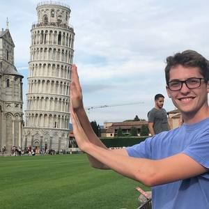 Meet your Posher, Gavin